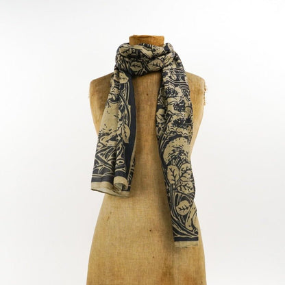 Brambles Scarf